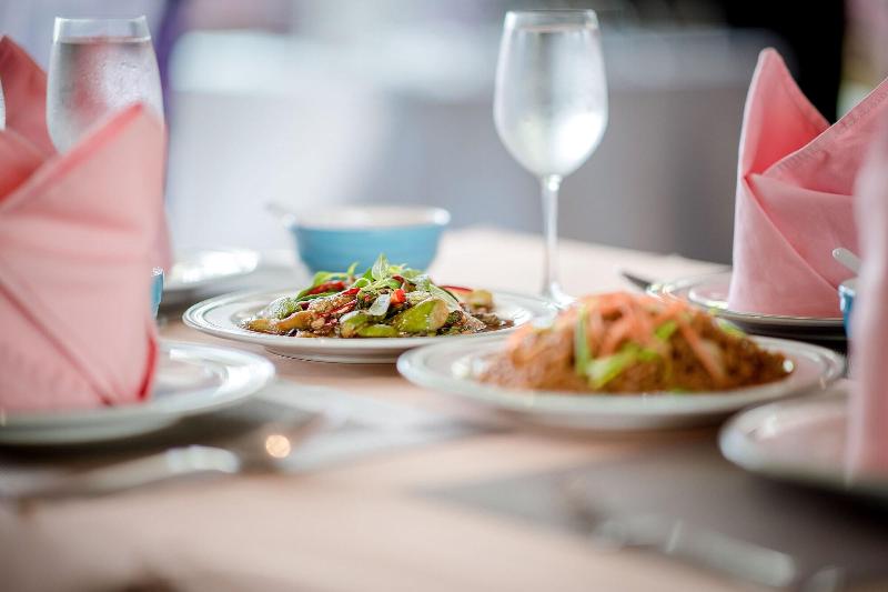 Ny City Resort And Spa - Restoran