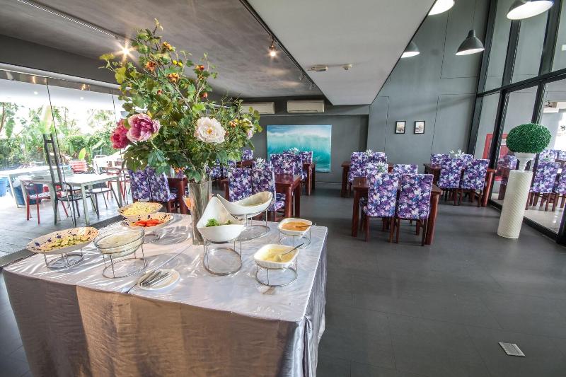 Ny City Resort And Spa - Restoran