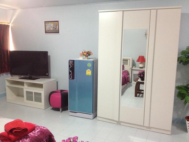 Donmuang Impact Condo Service - Oda