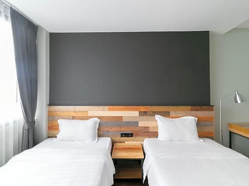 Zen Rooms Zleepmotion Bangkok - Oda