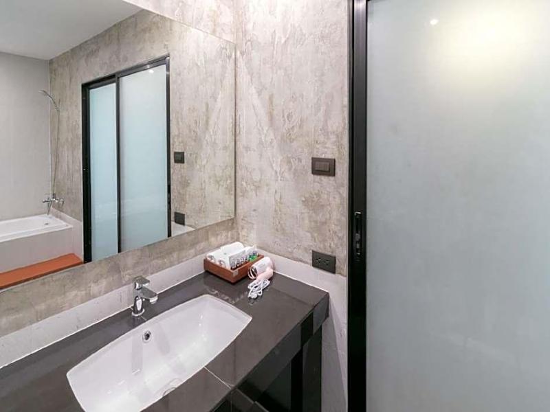 Zen Rooms Zleepmotion Bangkok - Oda