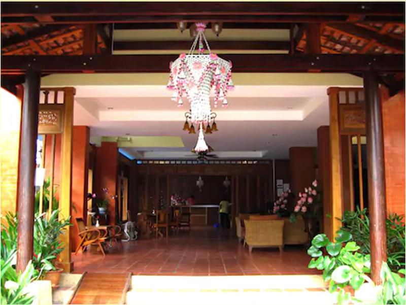 Lamphu Tree House Boutique Hotel - Lobi