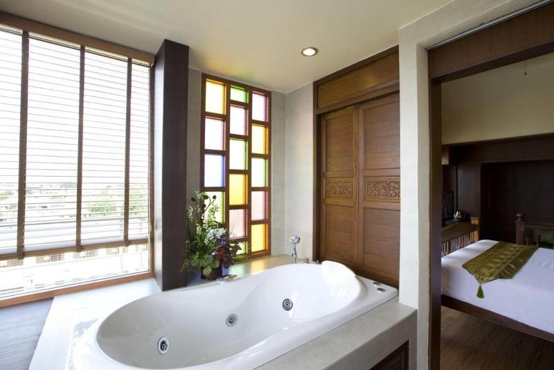 Lamphu Tree House Boutique Hotel - Oda