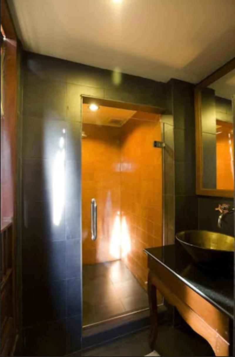 Lamphu Tree House Boutique Hotel - Oda
