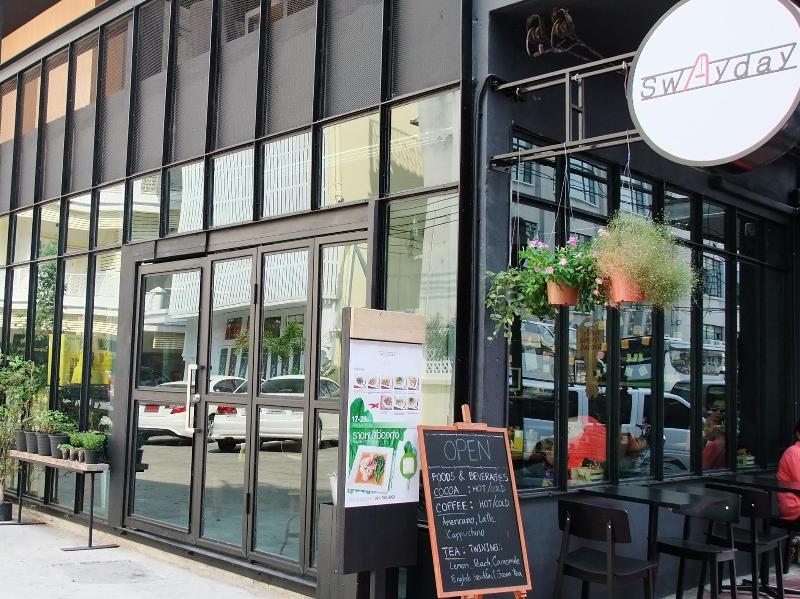 Sri Krungthep Hotel - Restoran