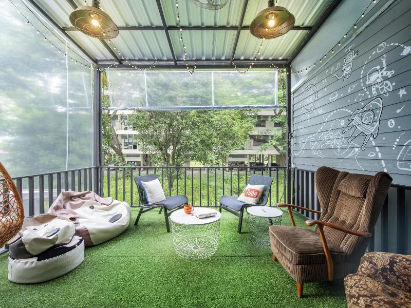Sloth Hostel Don Mueang - Genel