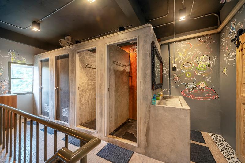 Sloth Hostel Don Mueang - Oda