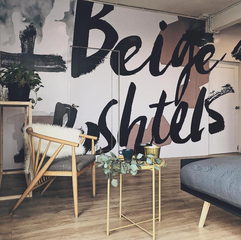 Beige Poshtels by ZUZU - Genel