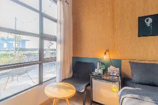 Beige Poshtels by ZUZU fotoÄŸrafÄ±