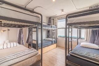 Beige Poshtels by ZUZU fotoÄŸrafÄ±