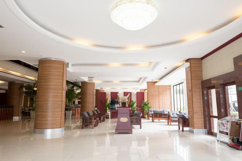 SHUNTAI Holiday (S.T. Holiday) - Lobi