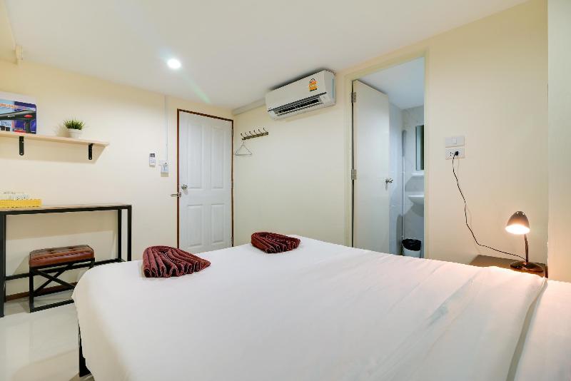 Red Pin Inn - Genel