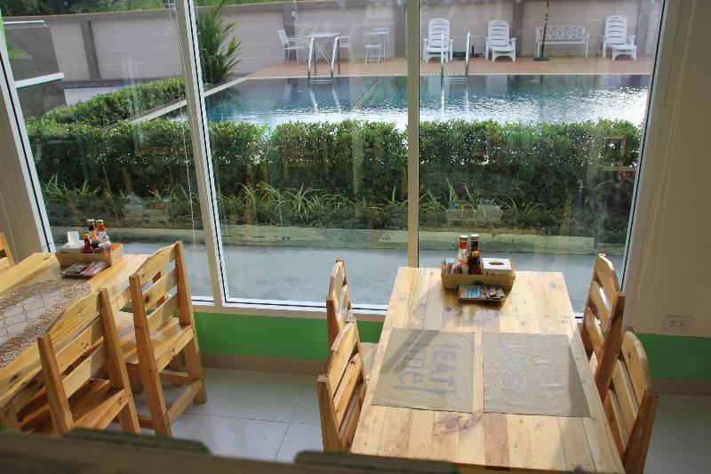Gold Airport Suites - Restoran