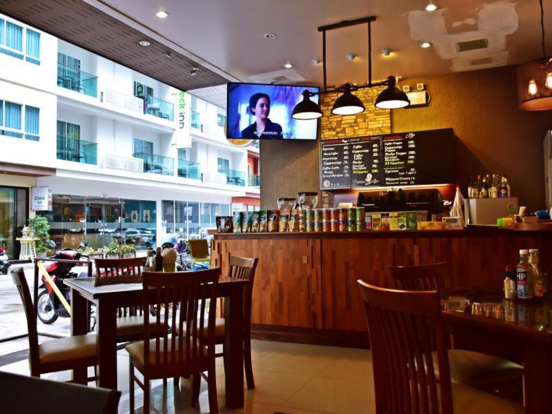 Ocean Ole Hotel Patong - Restoran