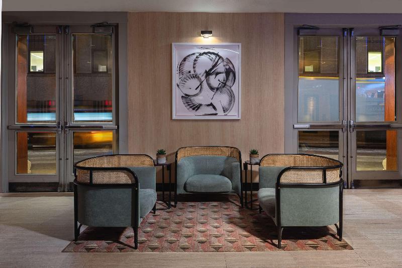 Dream Midtown - Lobi