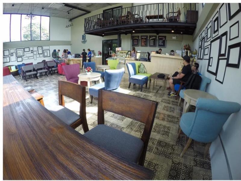 The Sixteenth Naiyang Beach Hotel - Lobi