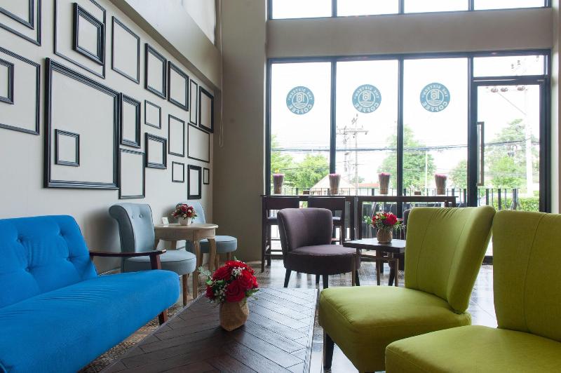 The Sixteenth Naiyang Beach Hotel - Lobi