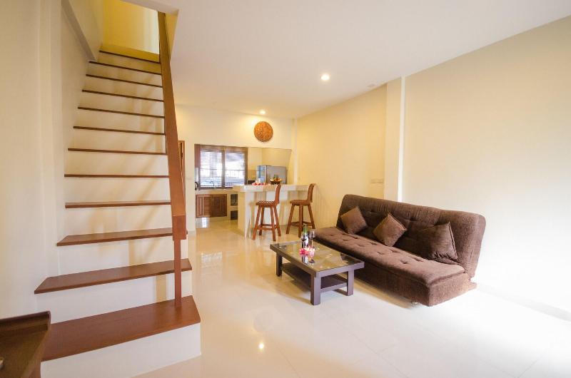 Namphung Phuket - Oda