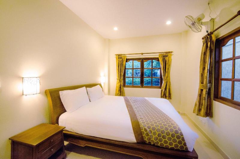 Namphung Phuket - Oda