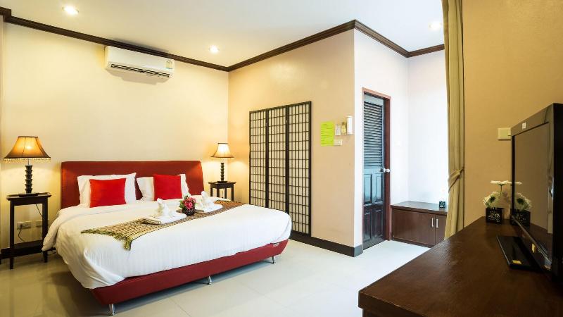 Kata Beachwalk Hotel And Bungalows - Oda