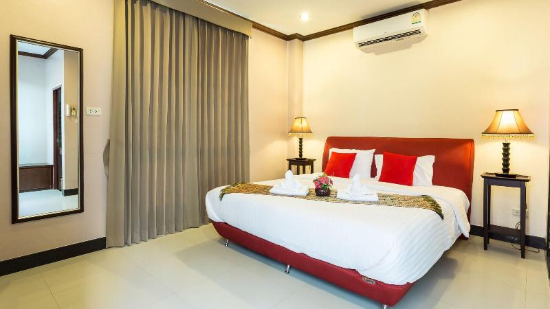 Kata Beachwalk Hotel And Bungalows - Oda