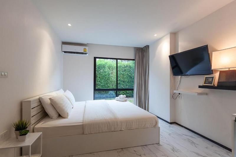 The Title Beach Front Hotel - Oda
