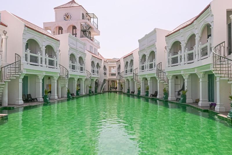 Supicha Pool Access Hotel - Havuz