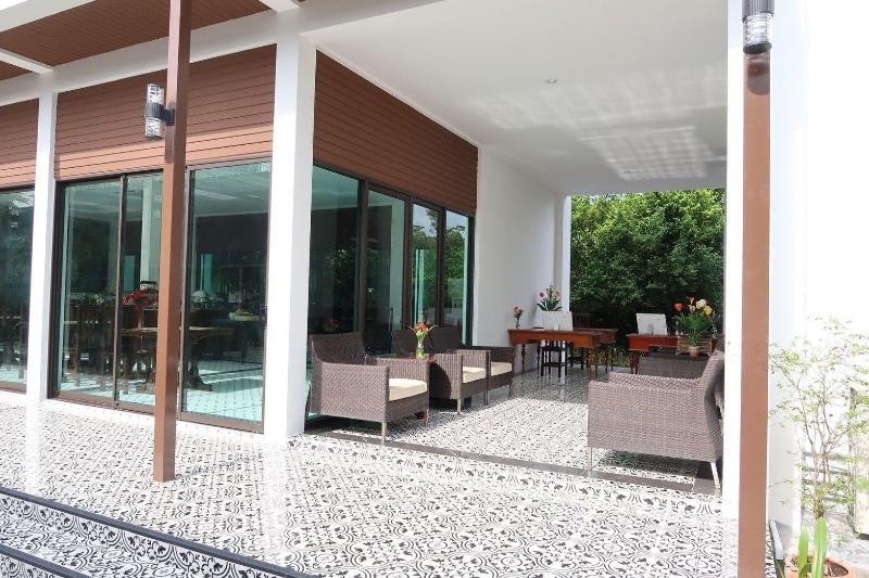 Bora Bora Villa Phuket - Oda