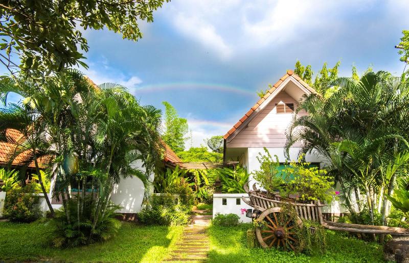 E Outfitting Boutique Hotel Chaingmai - Teras