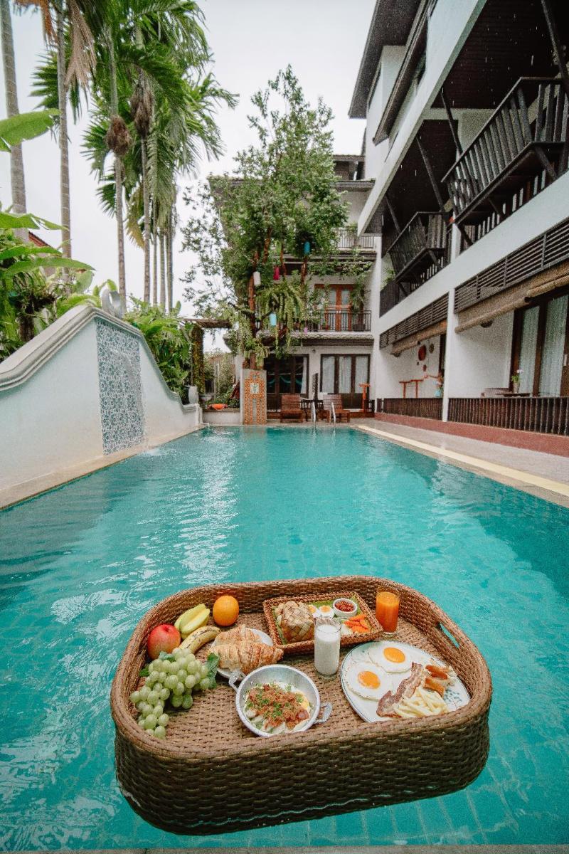 Baan Huen Phen - Plaj