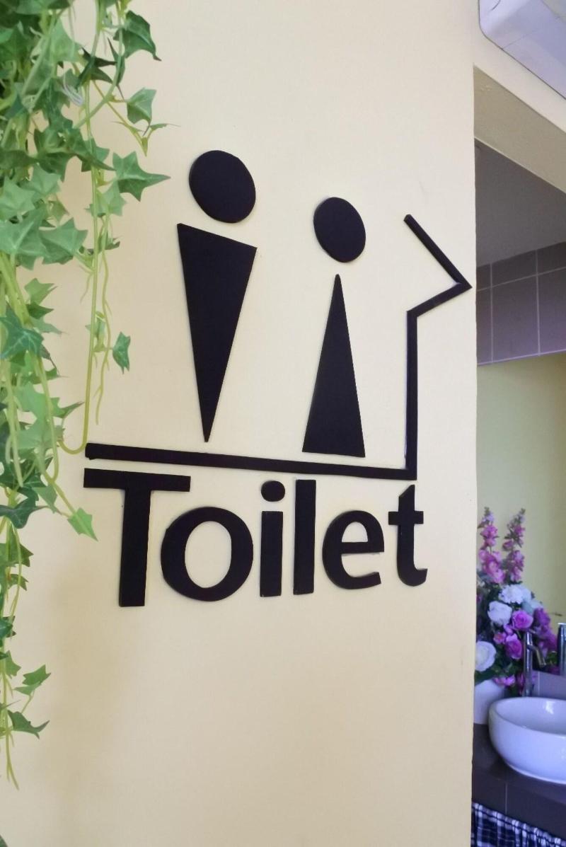 H Hotel Phrasing - Lobi