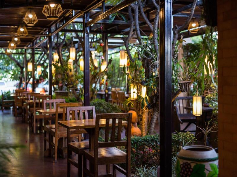 Asia Hotels Group Poonpetch Chiangmai - Restoran