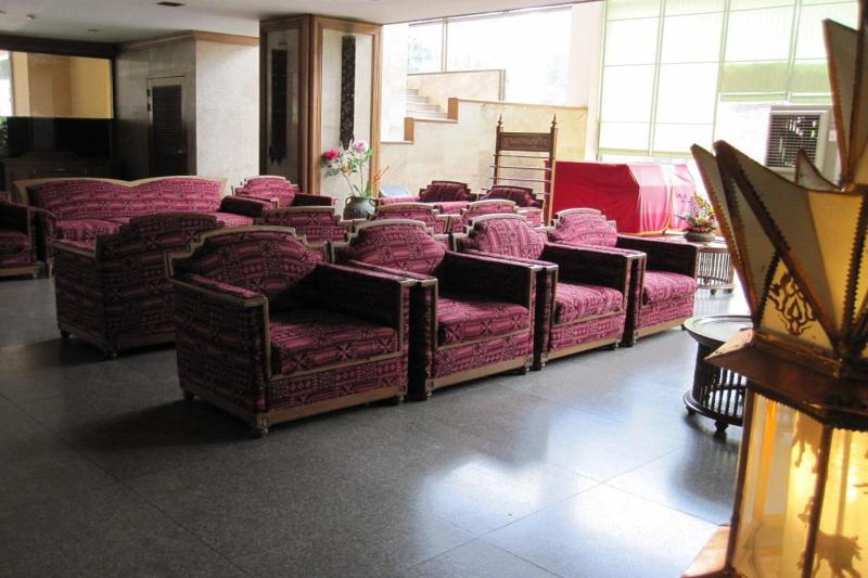 Diamond River Ping Petch Ngam Hotel - Lobi