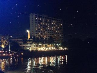 Diamond River Ping Petch Ngam Hotel otel fotoğrafı