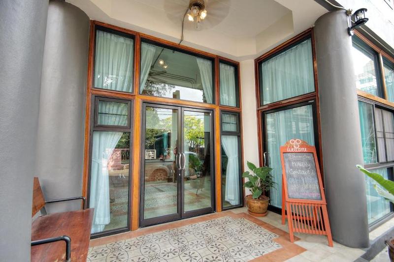Saeng Panya Home Boutique Residence - Lobi