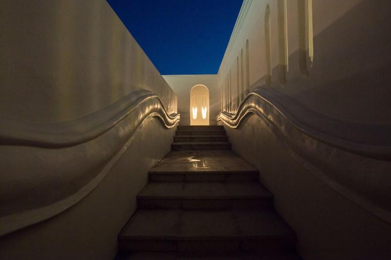 The Inside House - Genel