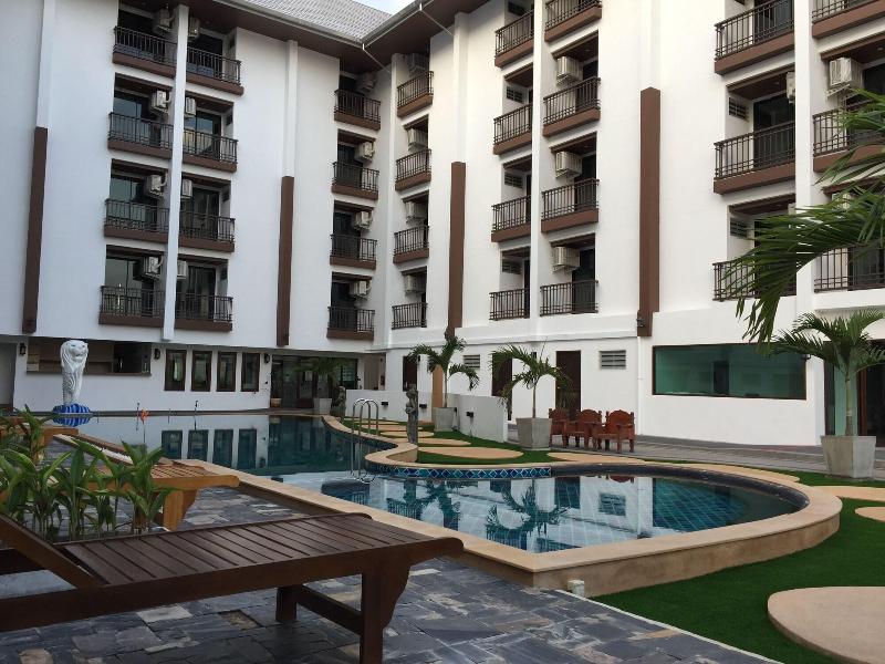 Baan Sang Singh - Teras
