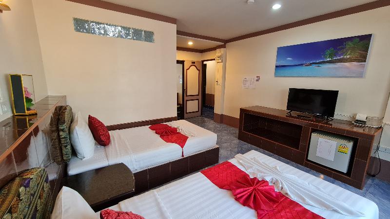 Vech Guesthouse Patong by ZUZU - Oda