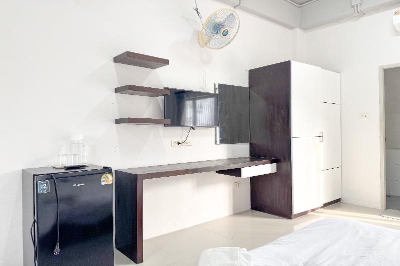 TF Apartment by ZUZU - Oda