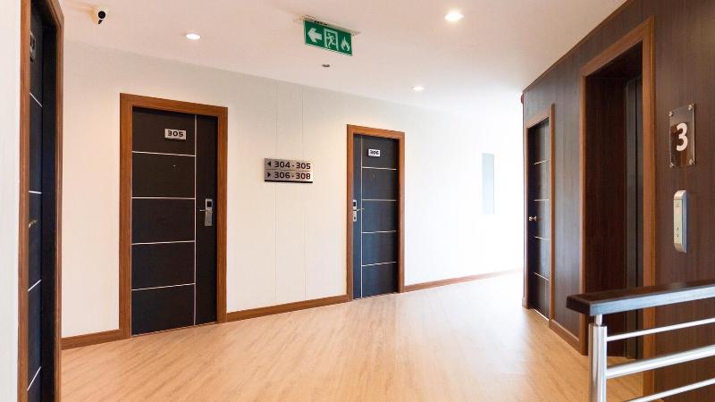 The Y Residence - Genel