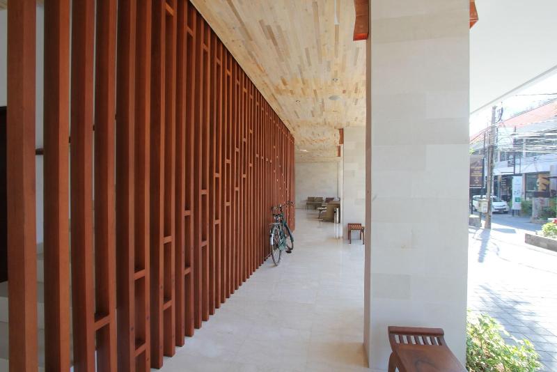 Grand La Walon Hotel - Genel