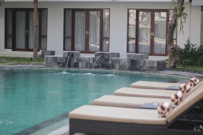 Grand La Walon Hotel - Havuz