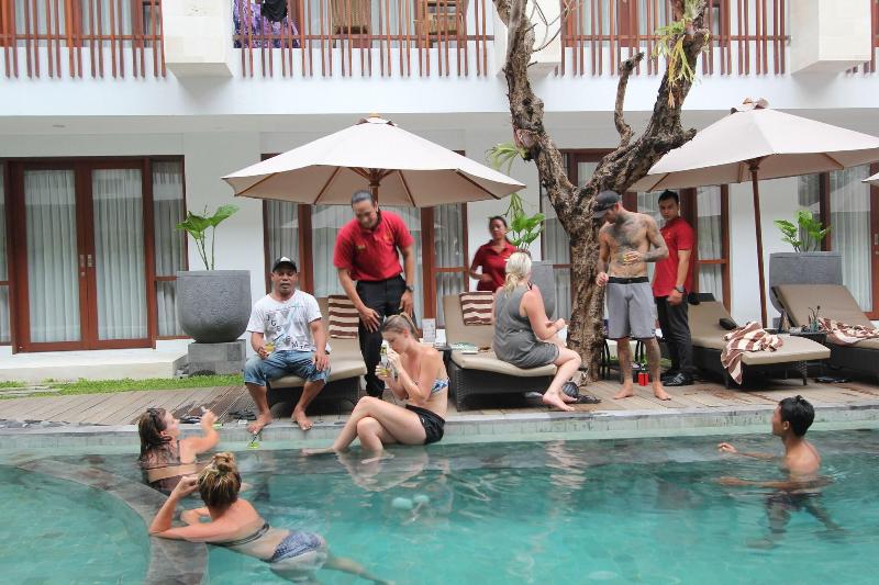 Grand La Walon Hotel - Havuz