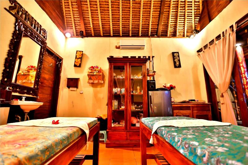 Sunset Coin Lembongan Cottage And Spa - Aktivite