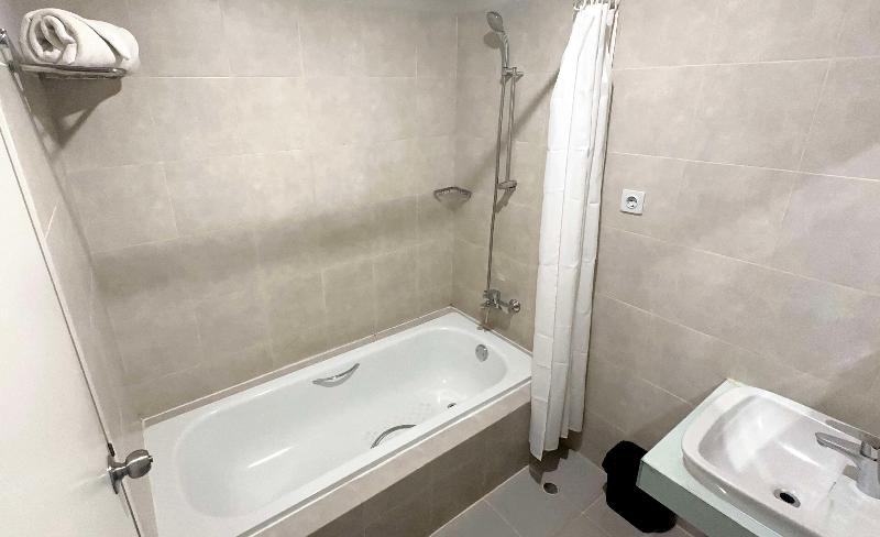 Kyriad Hotel Airport Jakarta - Oda