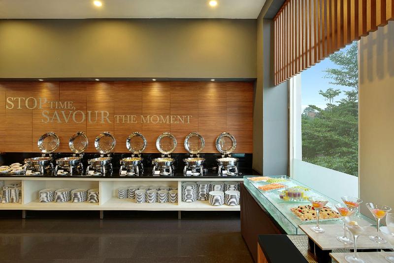 Kyriad Hotel Airport Jakarta - Restoran