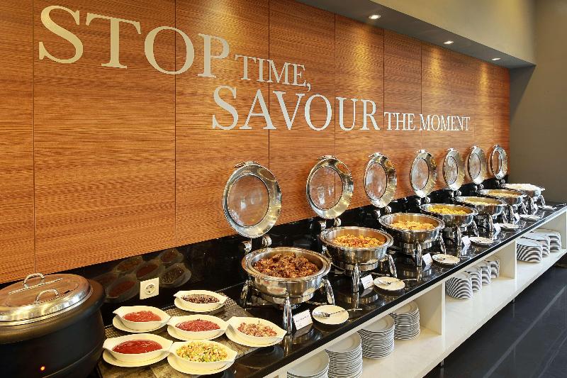 Kyriad Hotel Airport Jakarta - Restoran