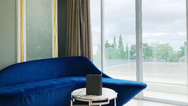 Art Deco Luxury Hotel and Residence Bandung - Oda