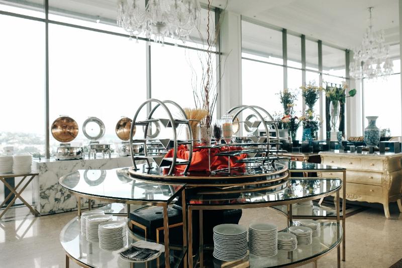 Art Deco Luxury Hotel and Residence Bandung - Restoran