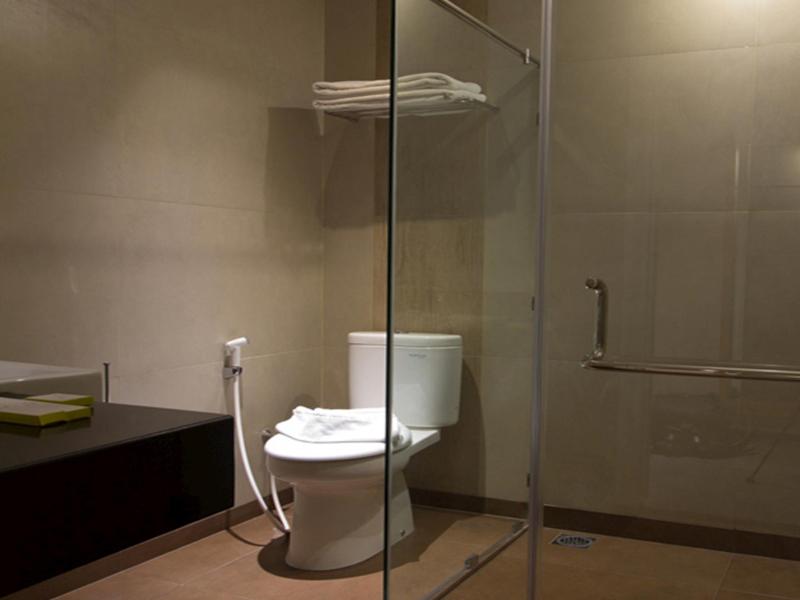 Vinotel Cirebon - Genel